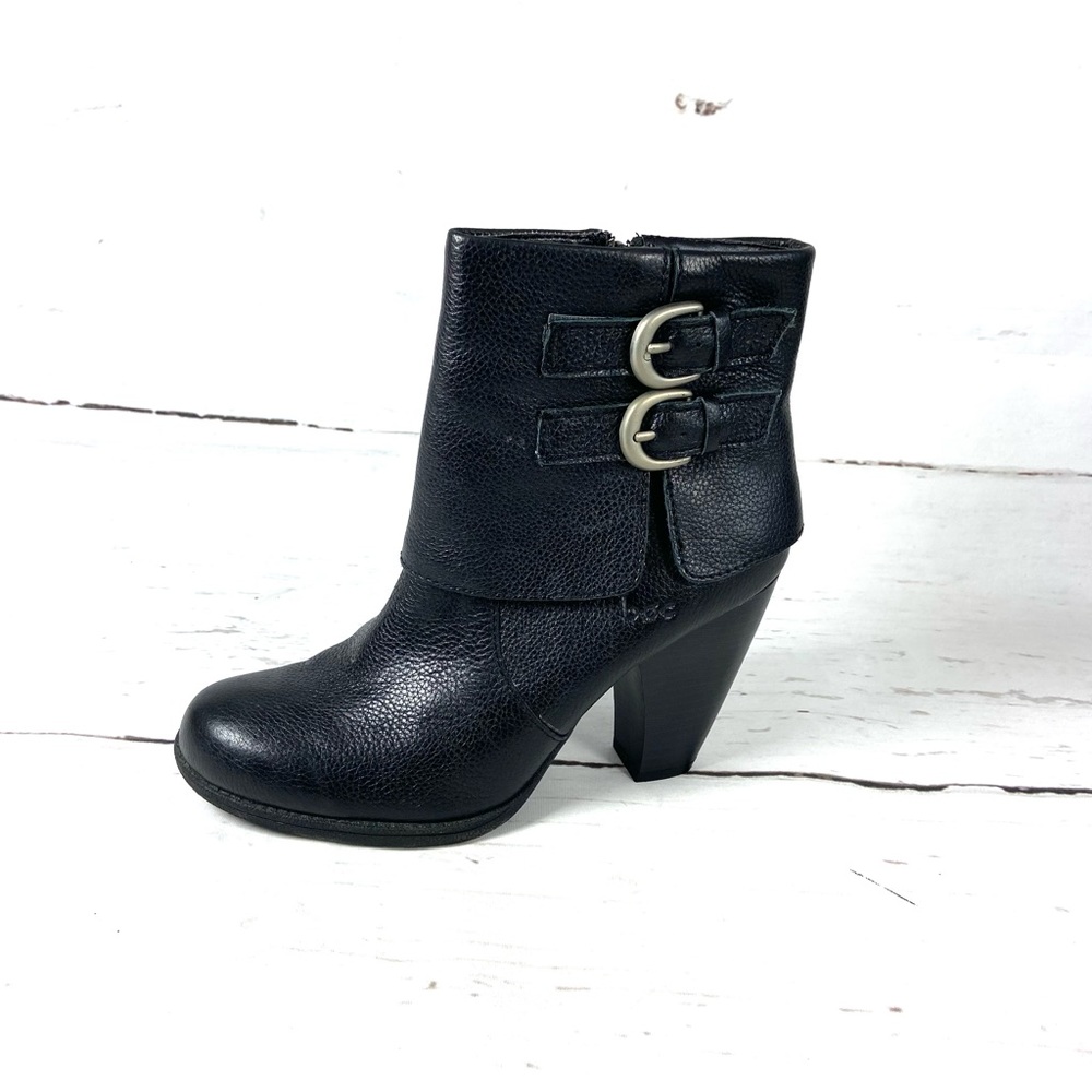 Boc By Born Shoes Women’s 7 Black Ankle Boots Pebbled Leather Buckle Zipper